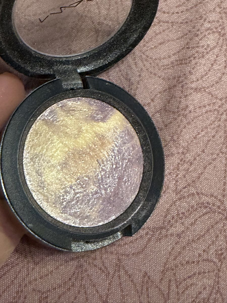 Mac Cosmetics Maquillage: MAC eyeshadow – Neuf (Voir description) à Siebnen par gen_z7vd 1