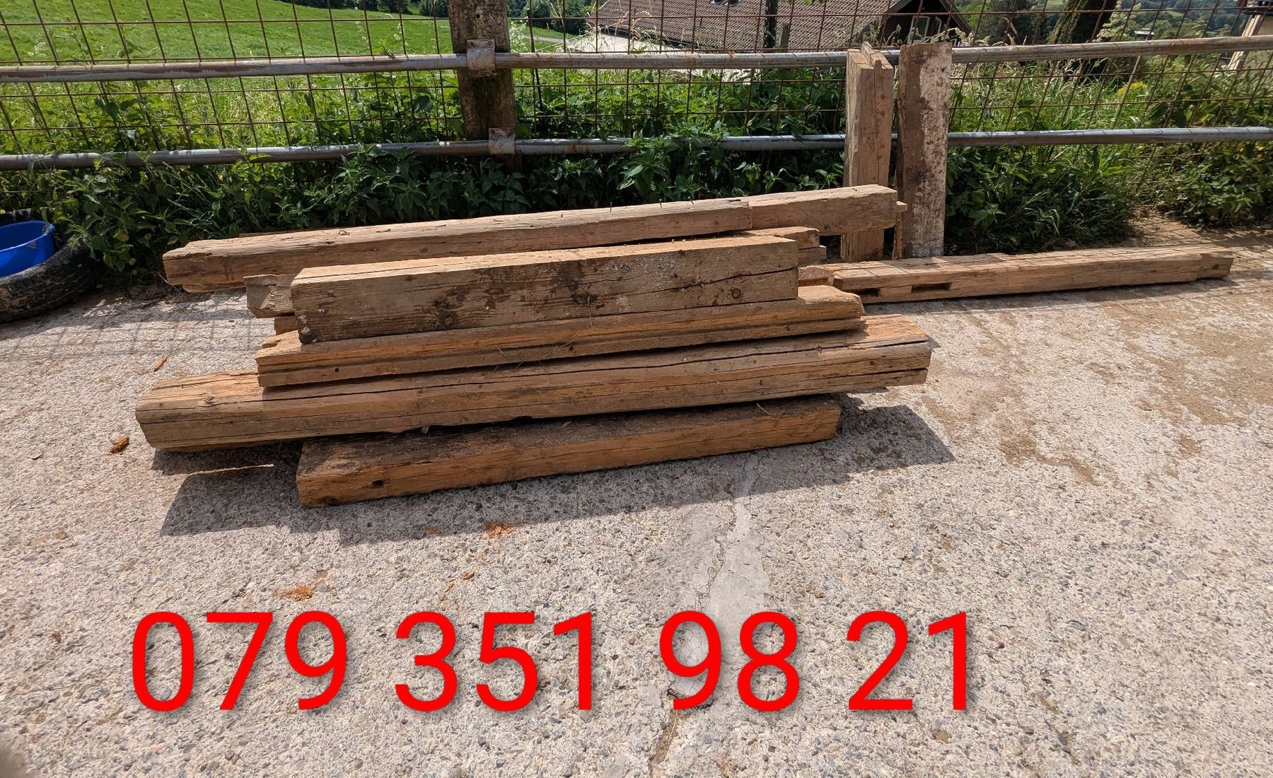 Articoli in legno: Alte Holz Balkem – Usato da Uetliburg SG venduto da Lion93 2