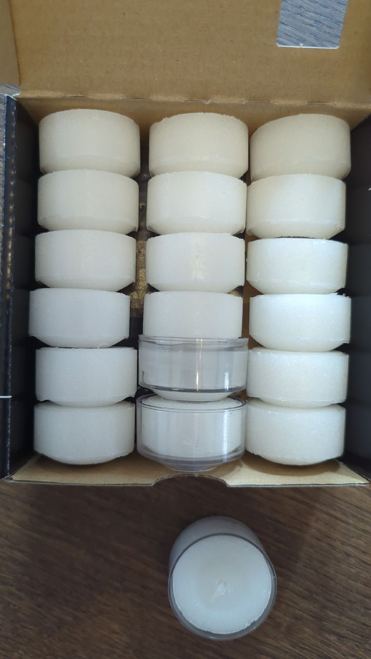 Candele: 19er Set Teelichter Starter-Set, neu & ungebraucht – Nuovo (secondo la descrizione) da Eisten venduto da manuel.furrer 3