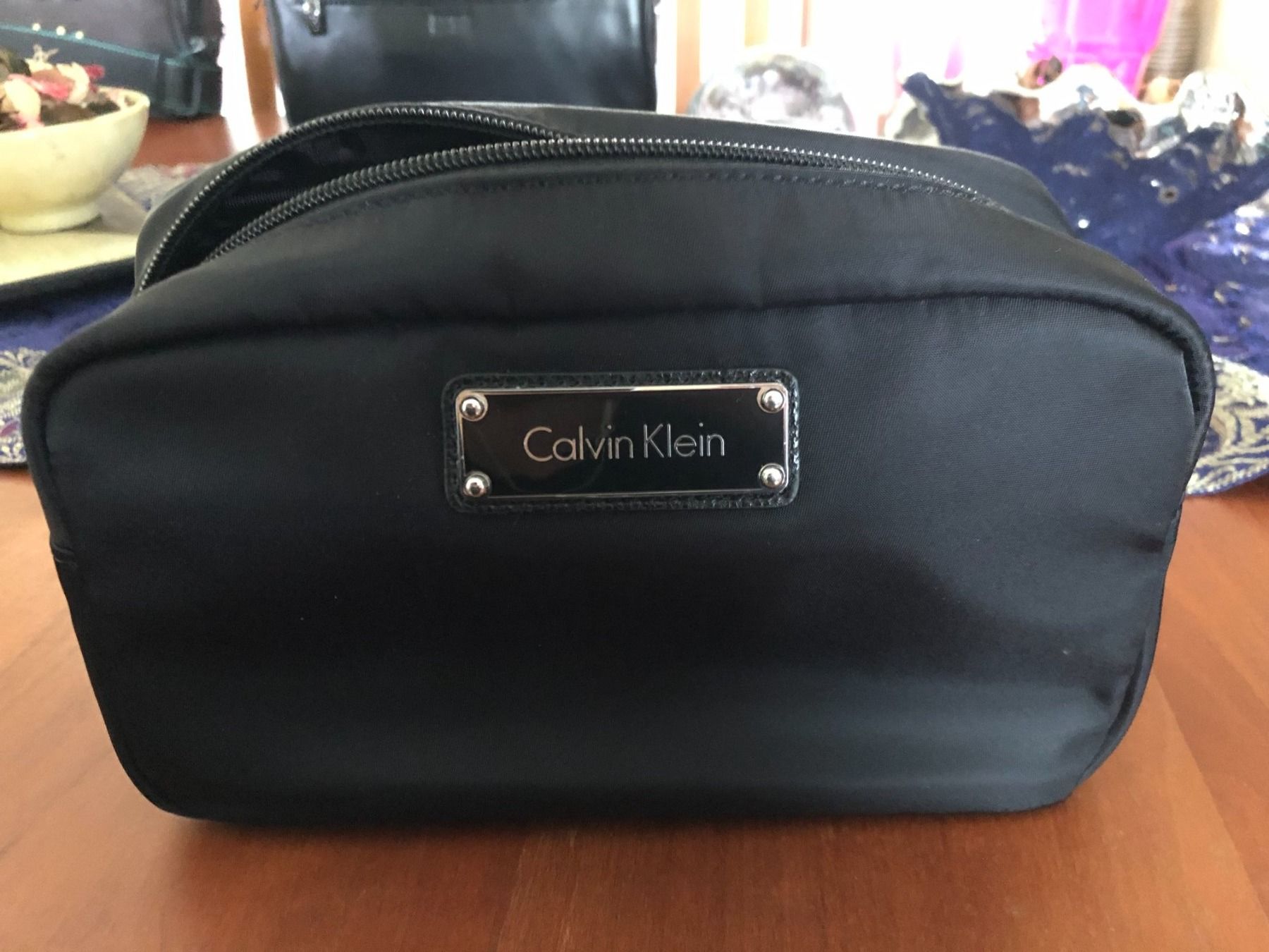 Buste & buste per spedizione: Bustina nera marca Calvin Klein – Nuovo (secondo la descrizione) da Meilen venduto da val_tsv8