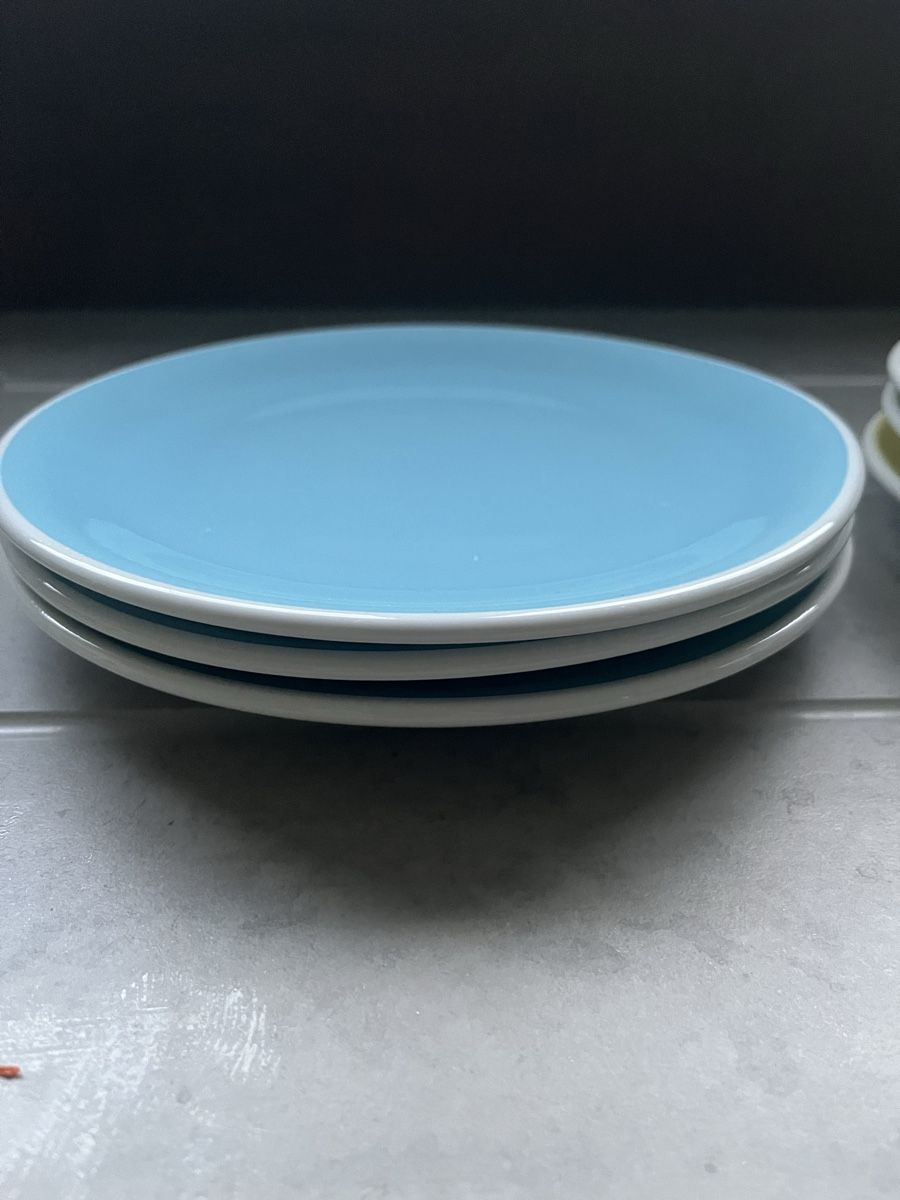 Piatti: Assiettes des années 60 – Nuovo (secondo la descrizione) da St. Prex venduto da Nikolletta 2