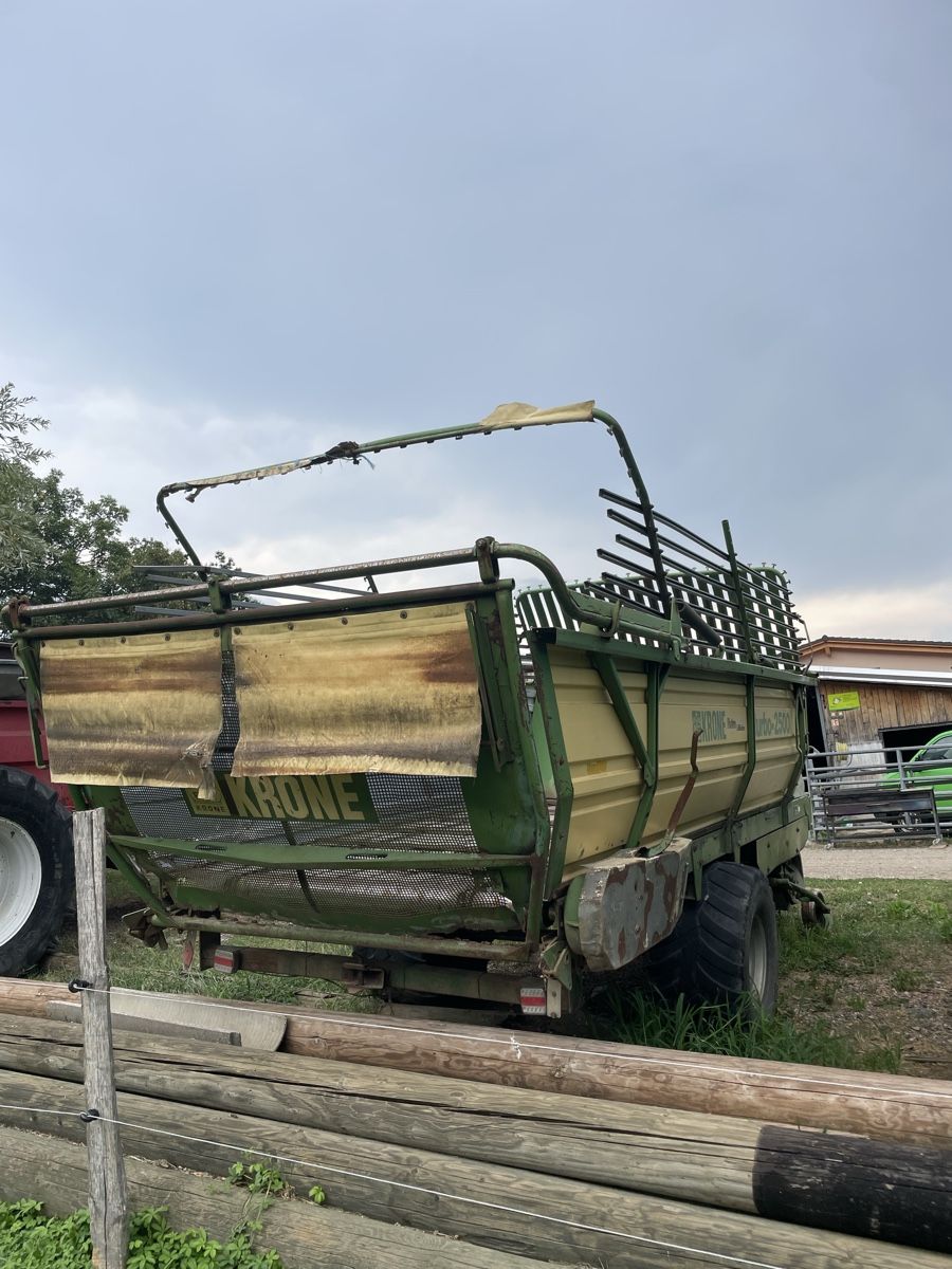 Krone Rimorchi: Ladewagen krone turbo-2500 – Difettoso da Miglieglia venduto da Agri88 5
