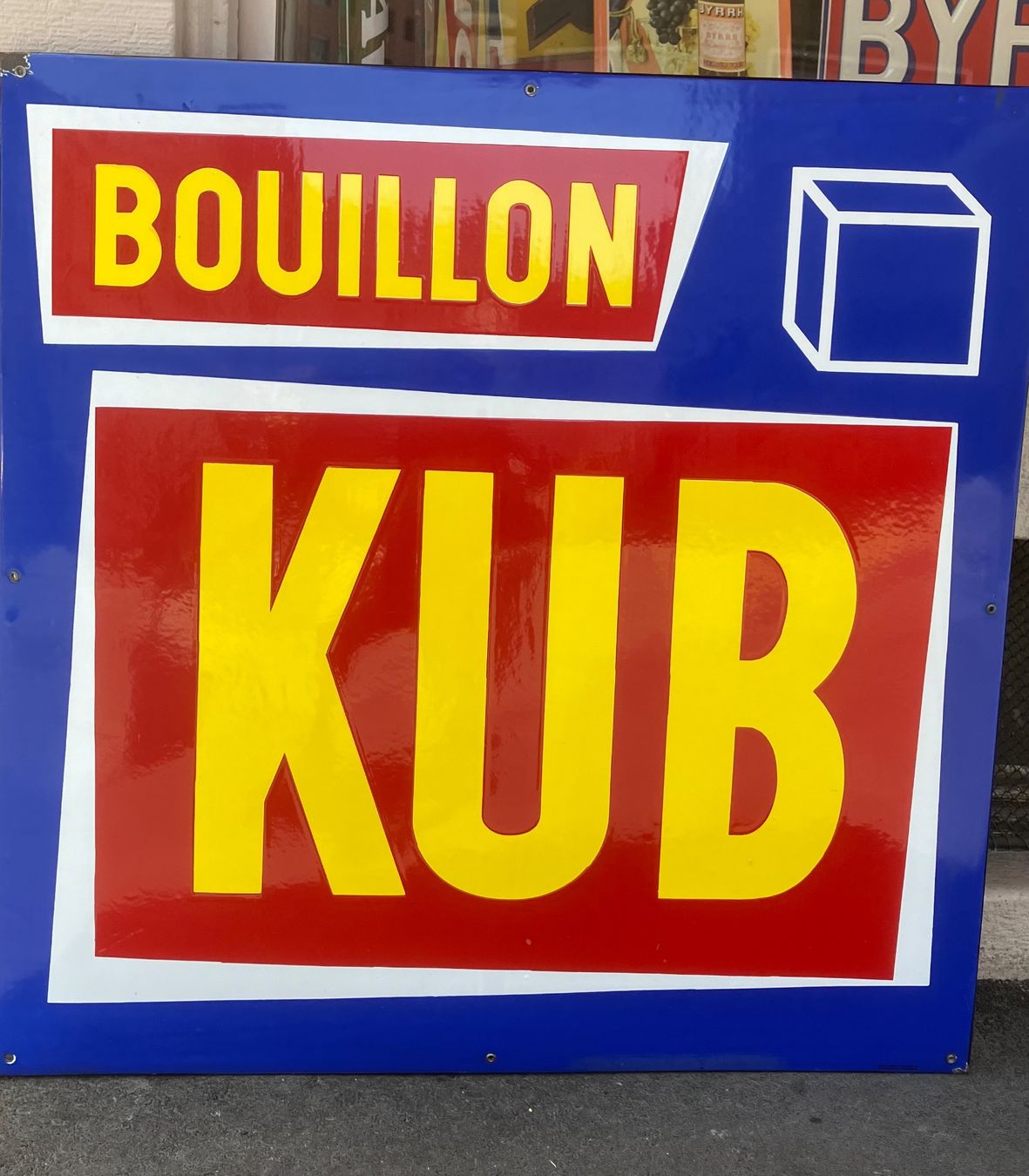 Insegne: EMAILSCHILD BUILLON KUB - 96 x 96 CM – Usato da Basel venduto da lagavulin02