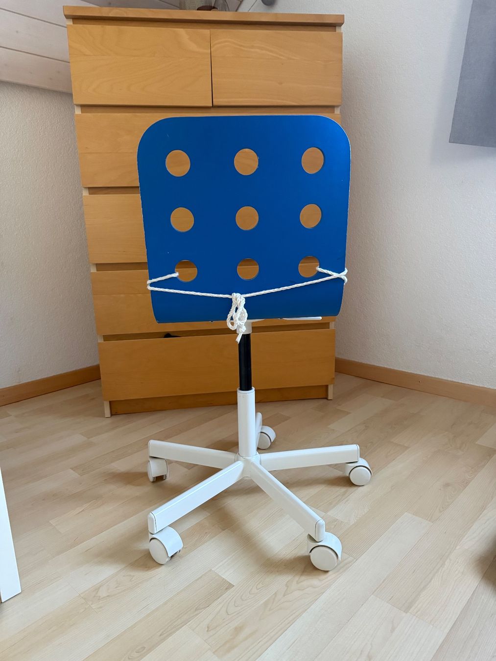 Ikea Sedie: Kinder Bürostuhl Ikea – Usato da Bubikon venduto da 5istHe40istMem 1
