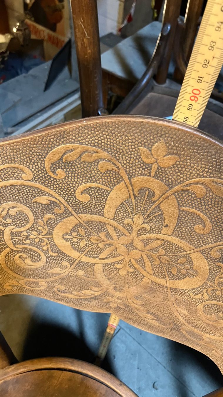 Chaises: Chaise bistro Bistrostuhl antik – D'occasion à St-Cierges par LeRegain 8