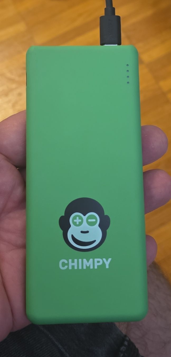 Ladegeräte: Powerbank Chimpy grün gebraucht – Gebraucht aus Kilchberg ZH von Genc4