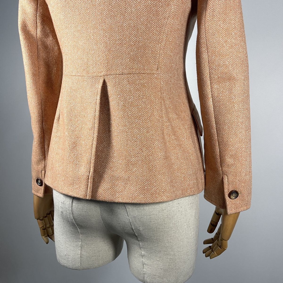 Akris Giacche: AKRIS Cashmere Jacket – Nuovo (secondo la descrizione) da Emmen venduto da Avviivva_Com2023 5