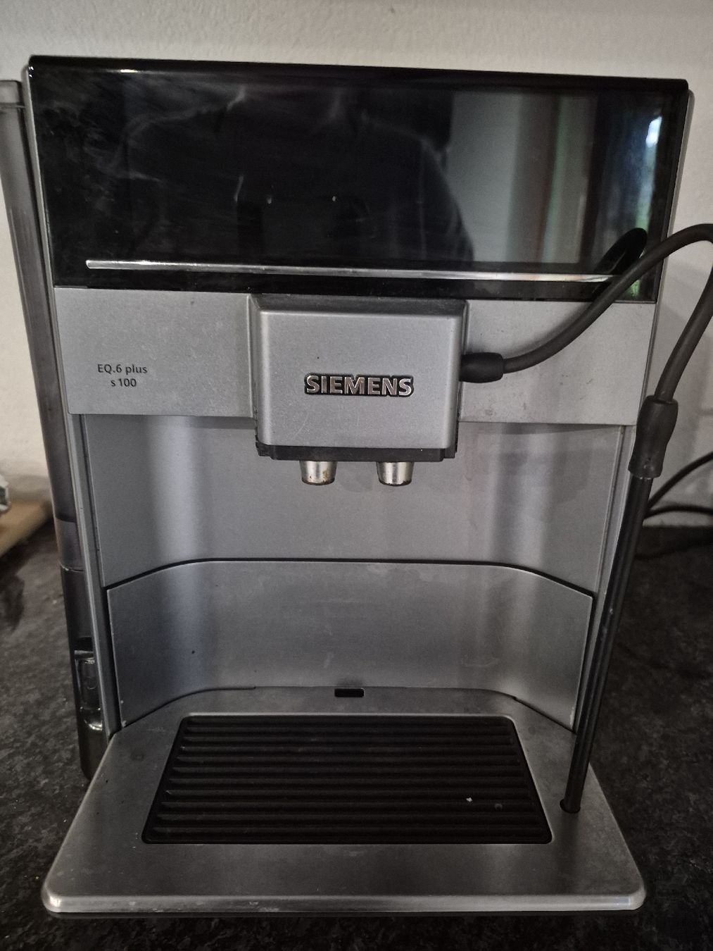 Siemens Macchine per caffè & Macchine per espresso: Siemens Kaffeemschine EQ 6 plus s100 – Usato da Mönthal venduto da Pmaverick