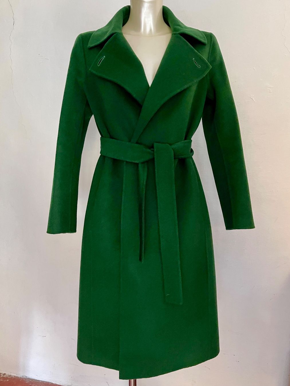 Max Mara Cappotti: Max Mara coat 2500! – Usato da Barna venduto da orbuyorcry