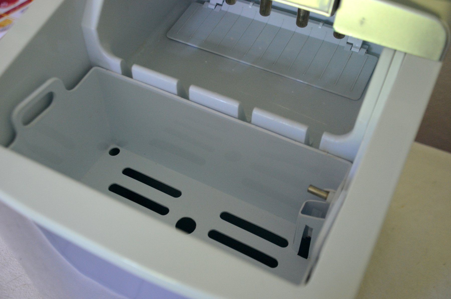 Rotel Elettrodomestici da cucina: JAGO Eiswürfelmaschine / l Machine à glaçons – Usato da Collonges venduto da arashee 4