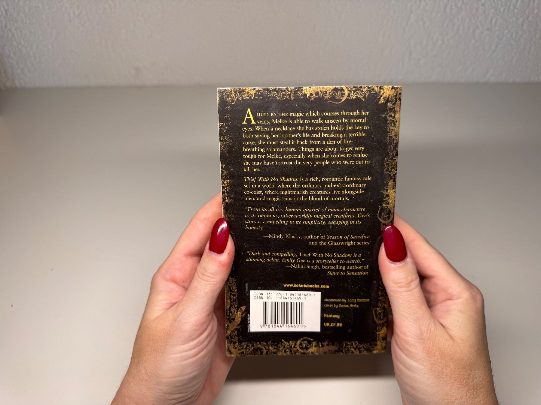 Libri: NOVEL: Emily Gee, Thief with no Shadow – Usato da Grosswangen venduto da English_books 9
