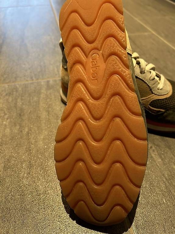 Damenschuhe: Gabor Sneaker gr 4 1/2 – Gebraucht aus Gränichen von Robei 2