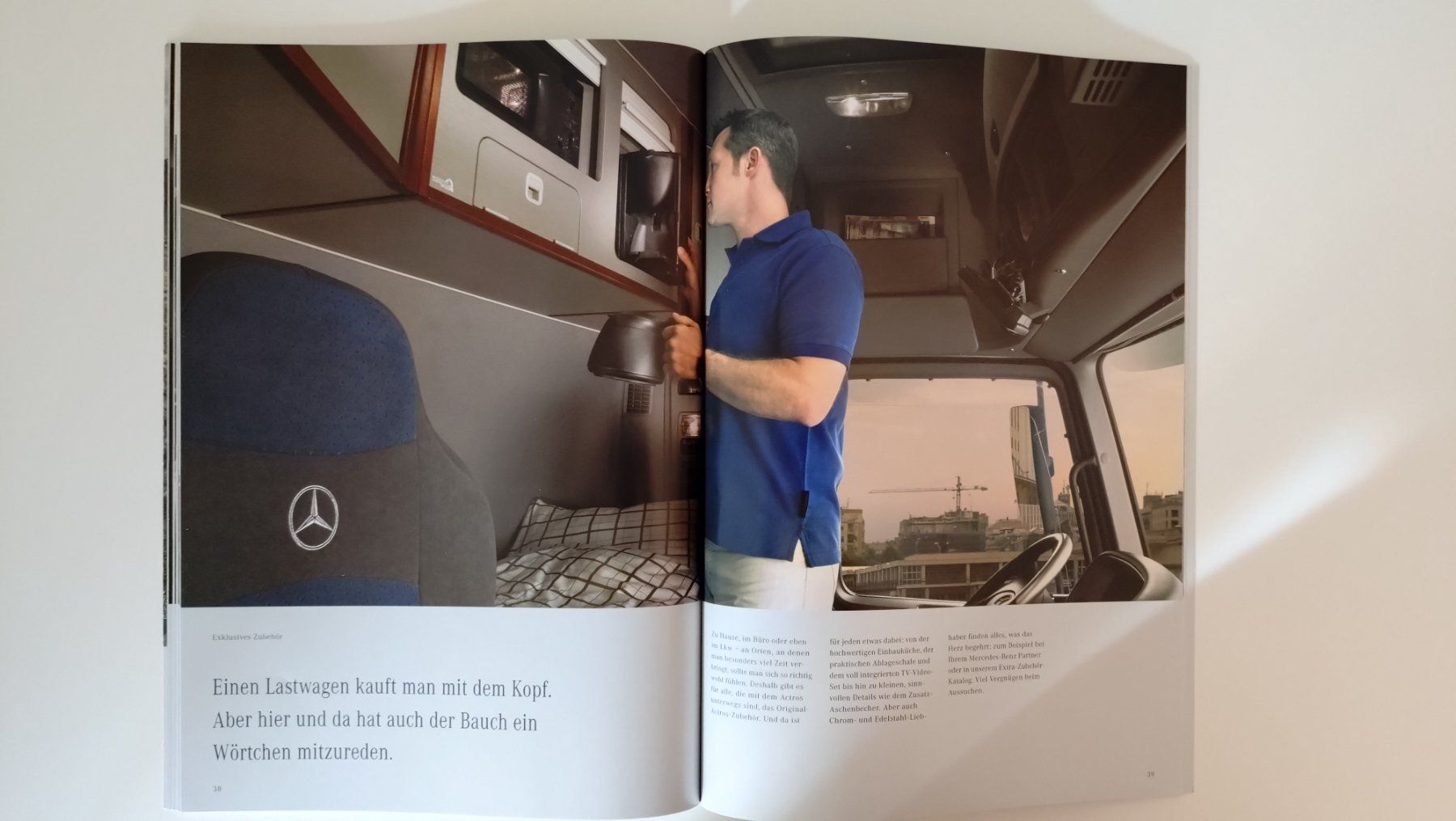 Riviste & Magazine: MERCEDES ACTROS 2006 - Prospekt / Katalog – Nuovo (secondo la descrizione) da Viganello venduto da CARLiteratur 7