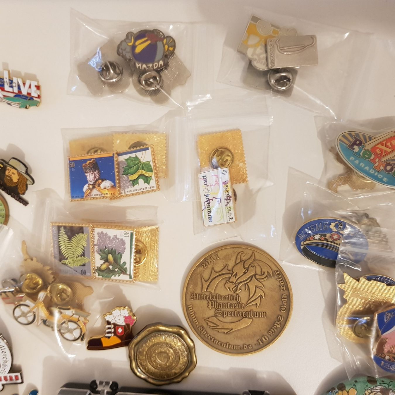 Plaketten & Abzeichen: Konvolut Anstecker Pins – Gebraucht aus Münchenstein von 2DGames 6