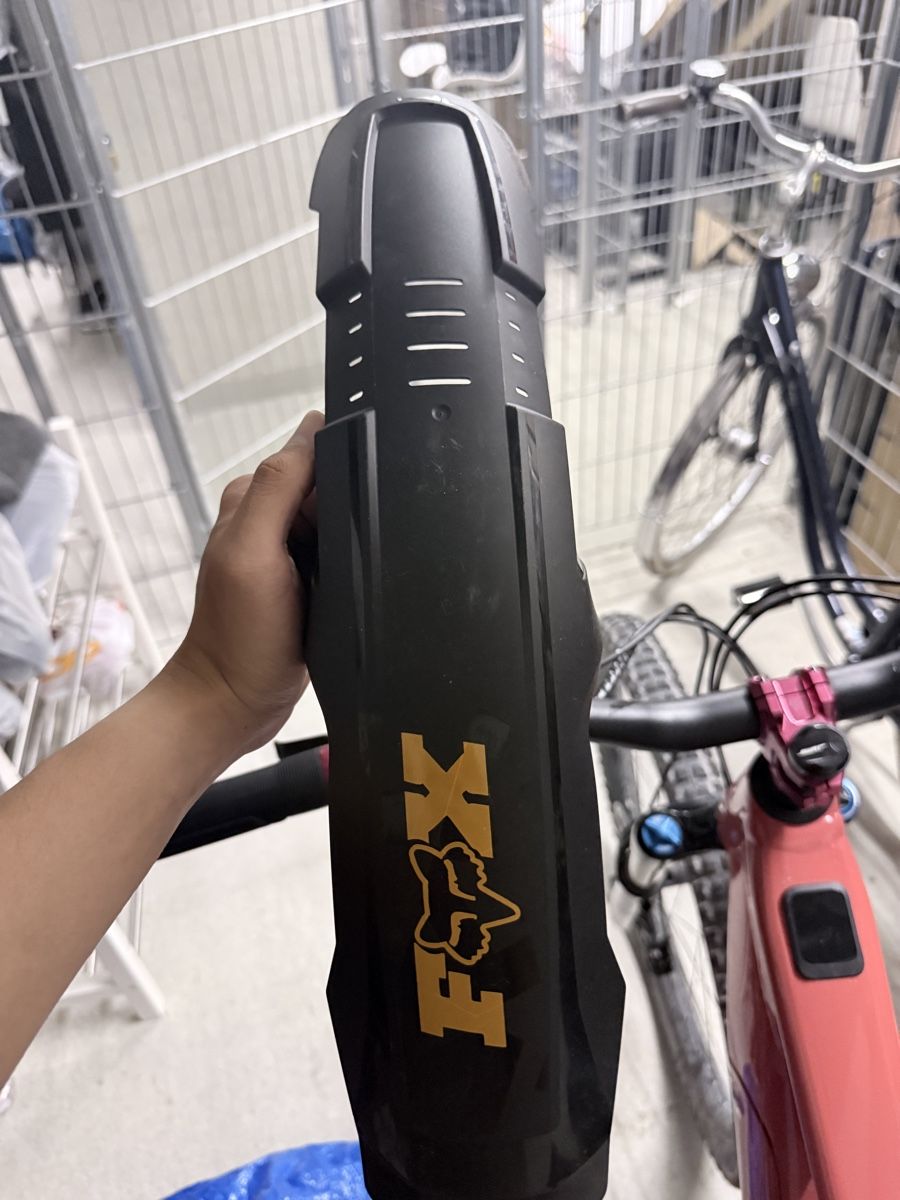 Sonstiges Fahrzeugzubehör: SKS Mudrocker Front mudguard – Neu (gemäss Beschreibung) aus Glattpark(Opfikon) von Petevisuals 2