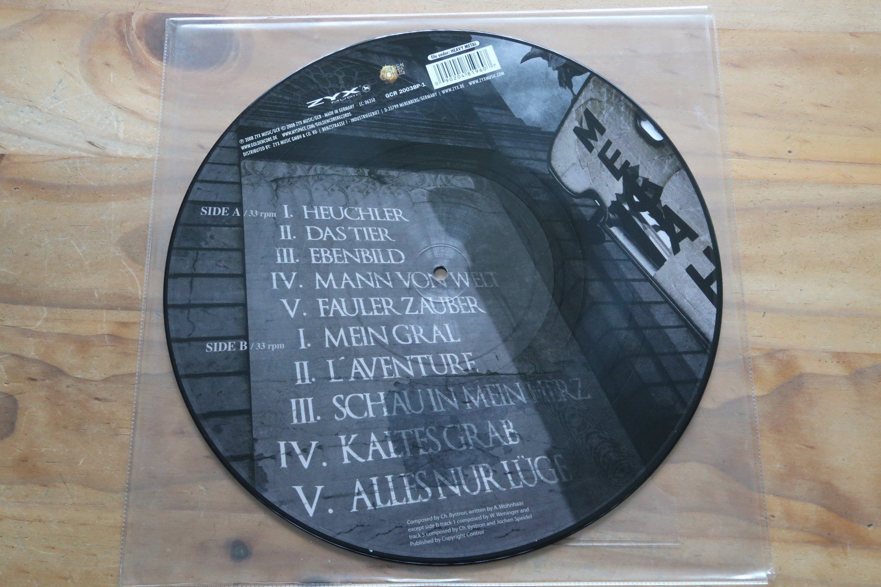 Dischi in vinile: MEGAHERZ - HEUCHLER - Eisbrecher - PICTURE VINYL LP – Usato da Basel venduto da Patiscat 1