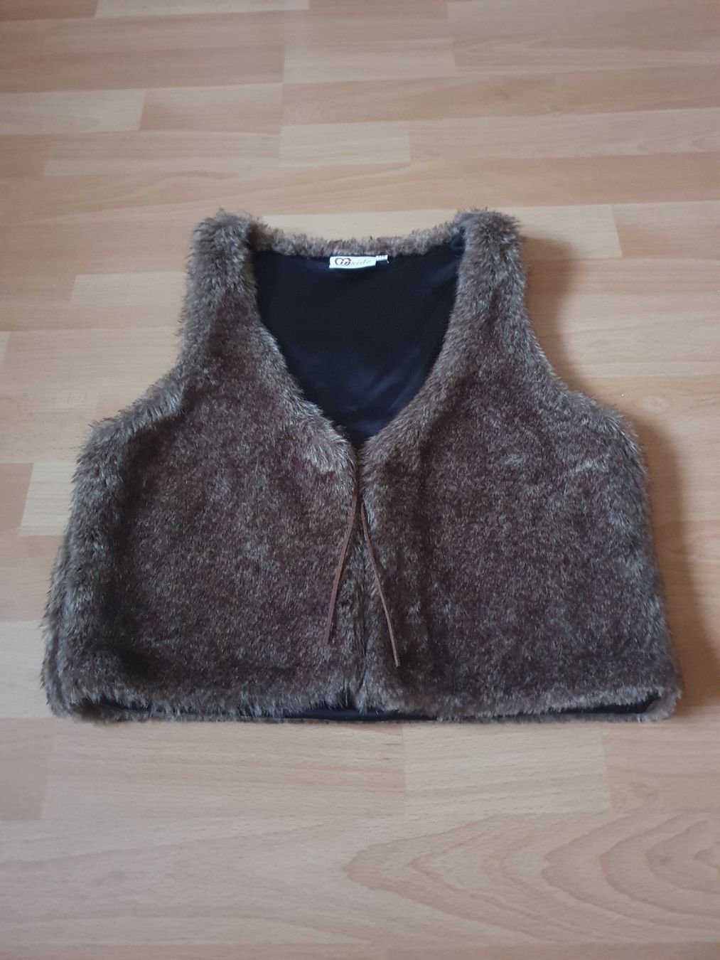 Altro abbigliamento per bambina: Gilet inside Gr. 170, 176 – Nuovo (secondo la descrizione) da Hombrechtikon venduto da luziii