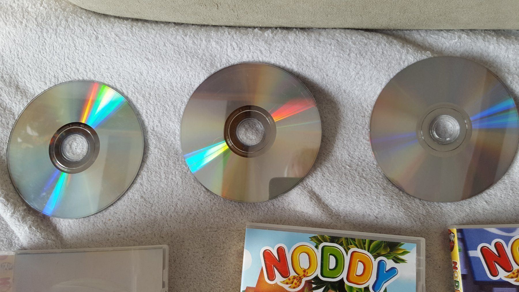 Tutti i DVDs: NODDY   5 DVD s in Englisch – Usato da Schönengrund venduto da Liane63 1