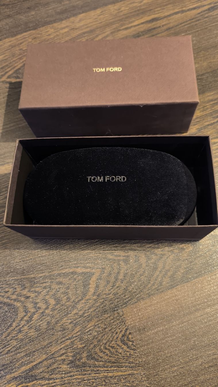 Altro in  Abbigliamento & Accessori: Tom Ford Brillenetui  – Nuovo e nell'imballaggio originale da Ossingen venduto da kro_nrz6
