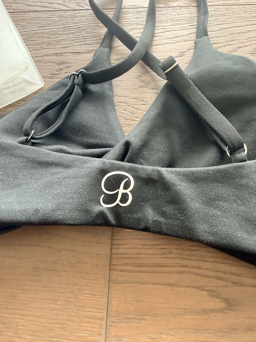 Tops: Bombshell sportswear bra – Neu (gemäss Beschreibung) aus Melide von Nikola-123 3