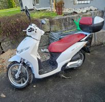 Zu Verkaufen Roller Peugeot Belville 125 ccm, mit Neue Mfk