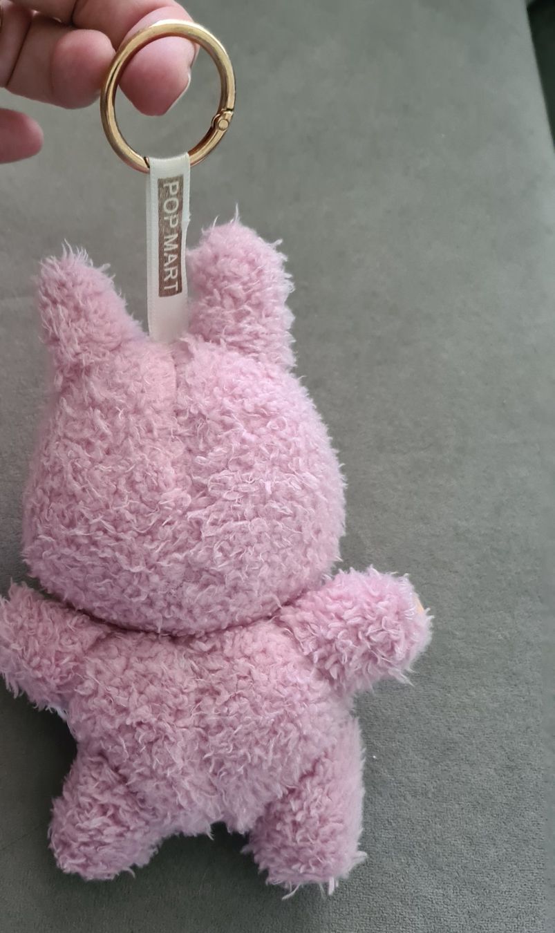 Pop Mart Statuette: Labubu rosa Plüsch, Serie MACARONS – Usato da Winterthur venduto da bibummi 1
