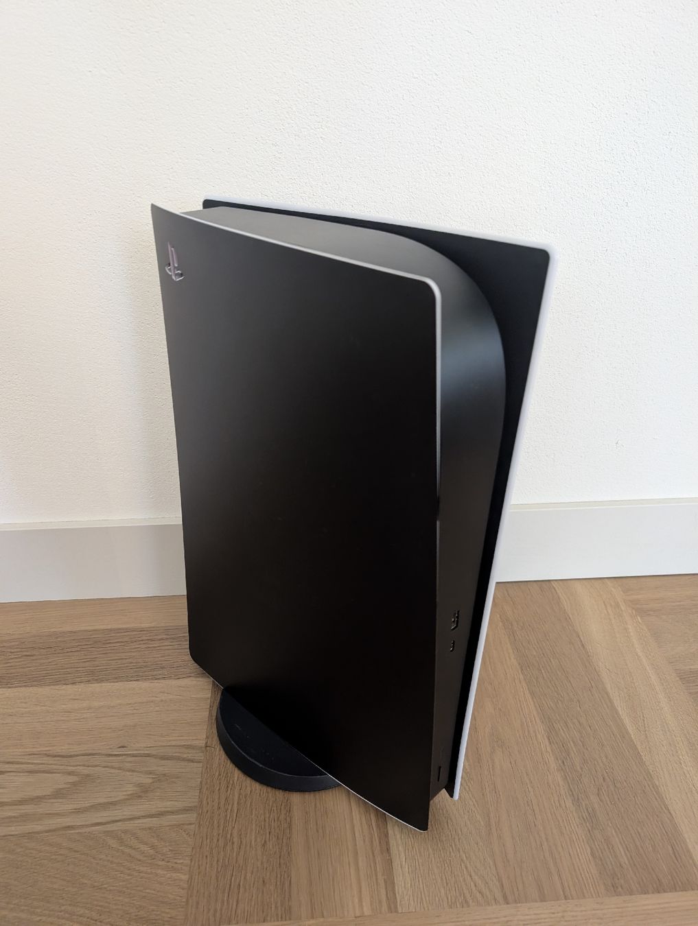 Sony Consoles: PS5 (Digital Edition) inkl. 2 TB SSD + Paddle Controller – D'occasion à Zürich par montelupo0 1