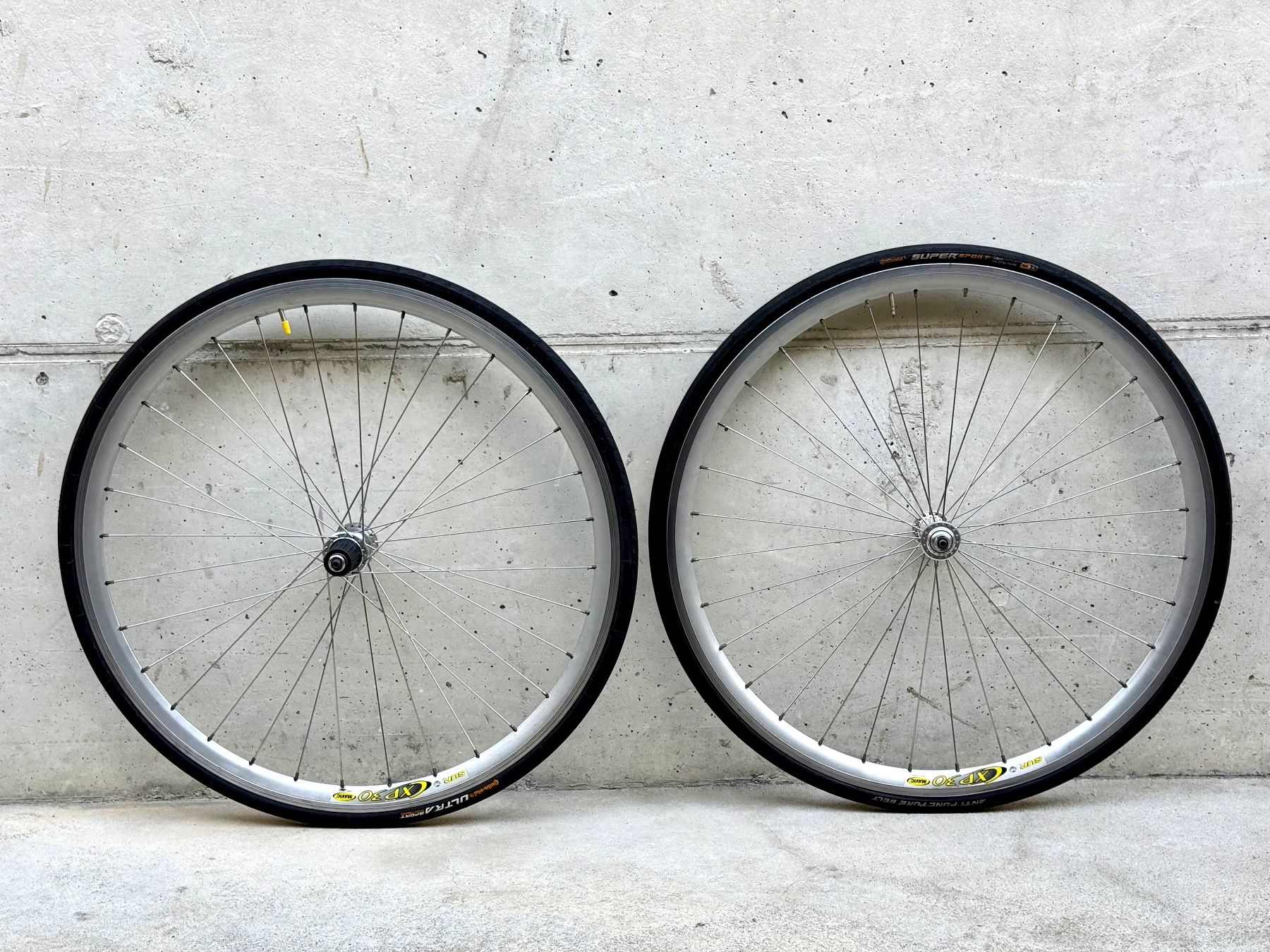 Shimano Ersatzteile: Shimano 105 5500 Mavic CXP 30 Laufradsatz 28" LRS TOPZ. 2605 – Gebraucht aus Luzern von bikeandbeltcom