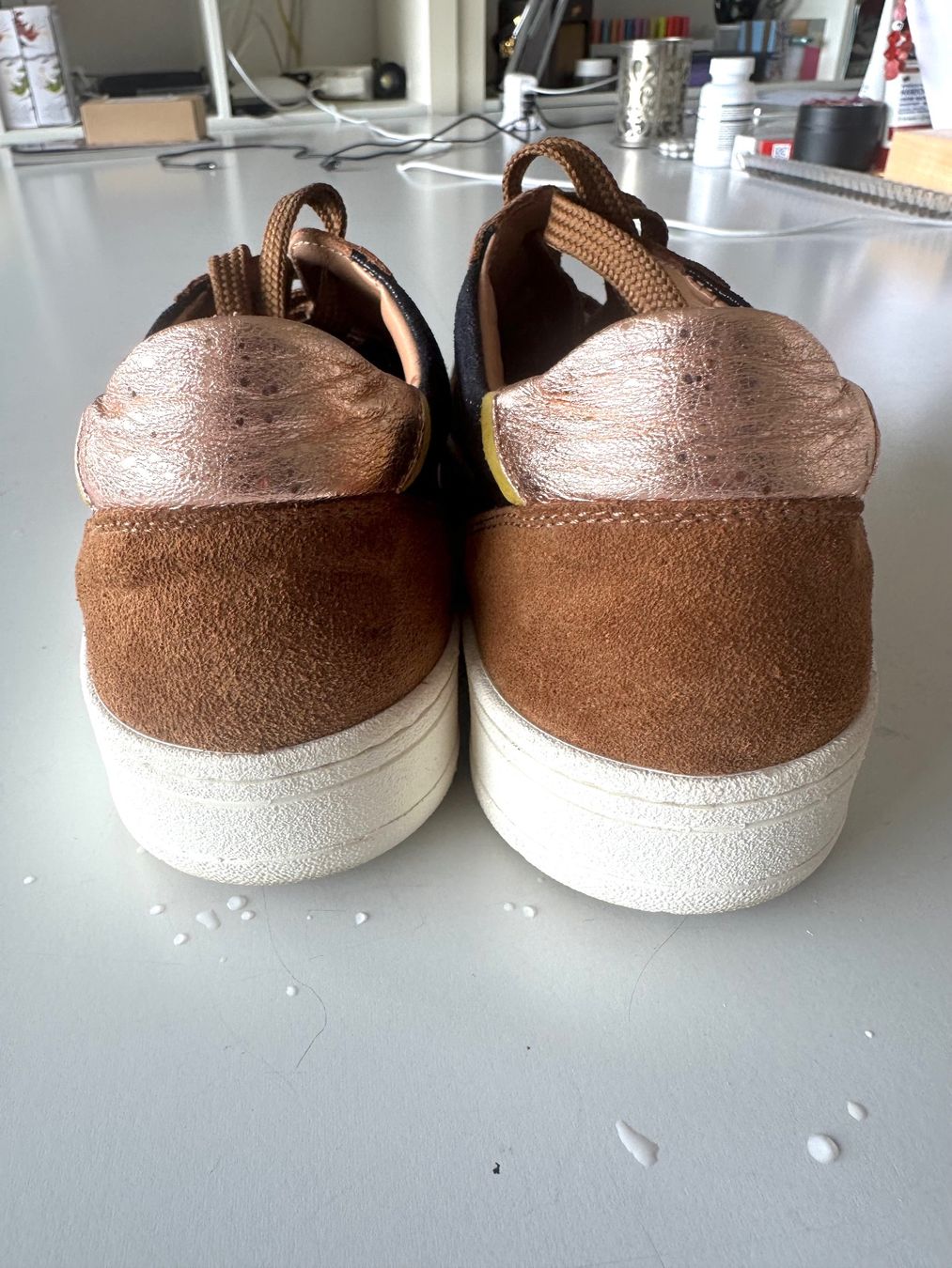 Scarpe da donna: Lederturnschuh braun-schwarz – Usato da Oberrieden venduto da Moraira14 4