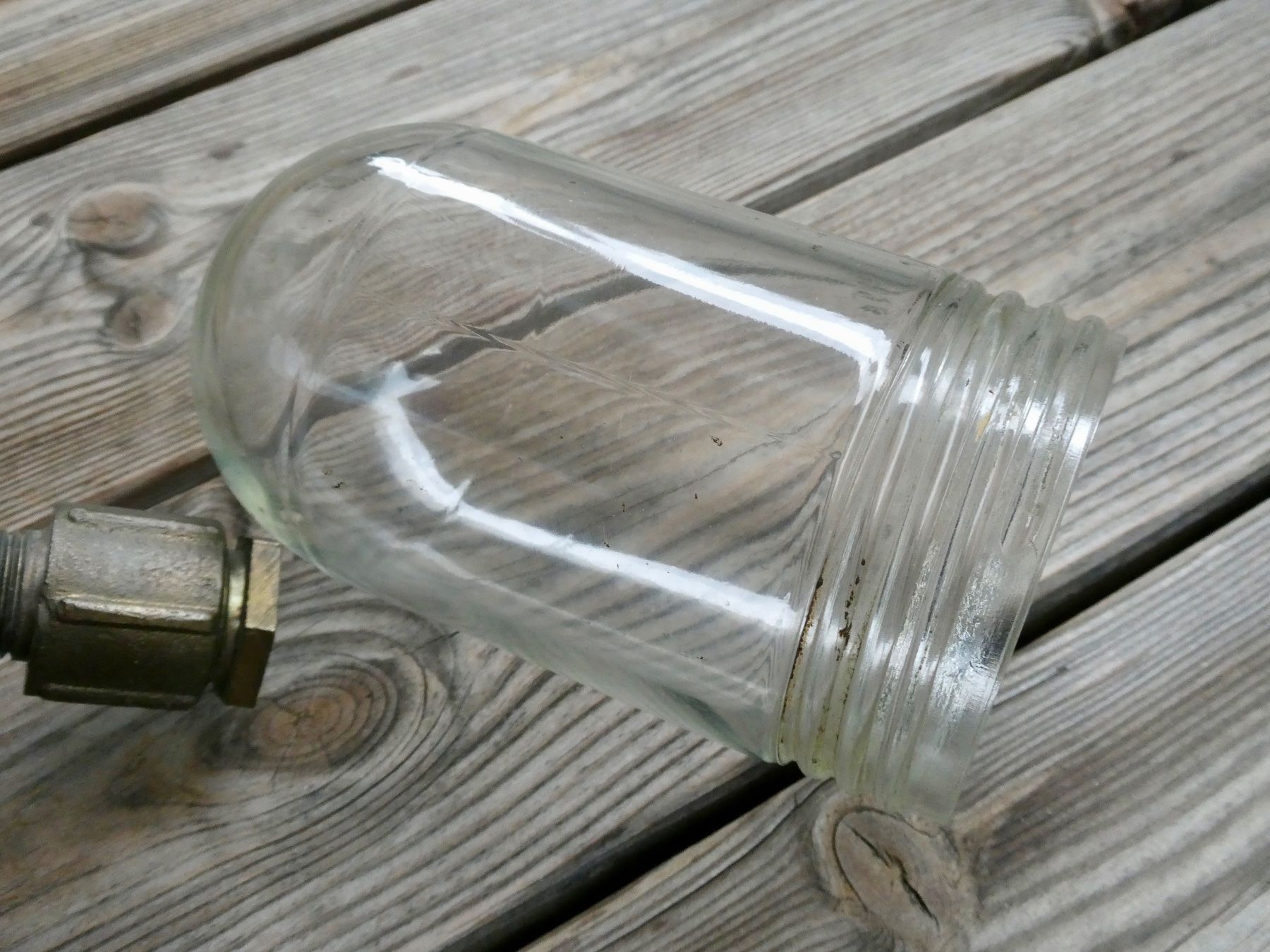 Lampade: antike Deckenlampe Bunkerlampe Messing mit Einschraubglas – Usato da Lüchingen venduto da Eeizo 7
