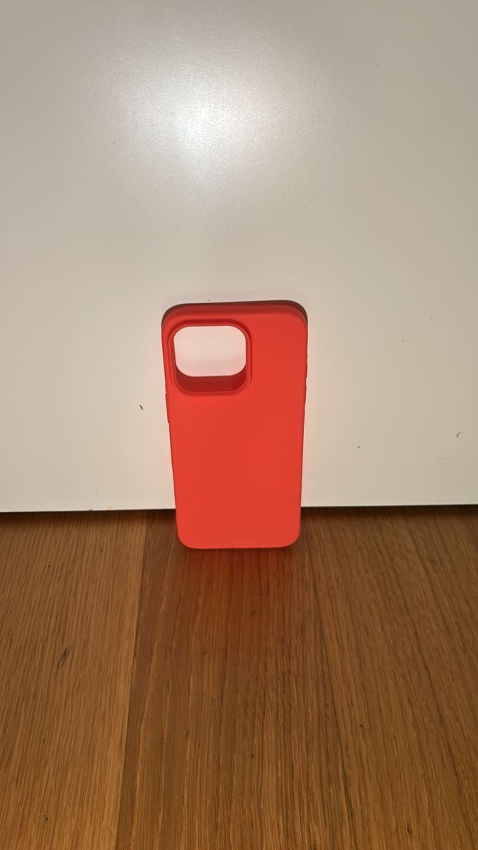 Cover & Protezioni schermo: Rote iPhone 16 Pro Hülle - Top Zustand - – Nuovo (secondo la descrizione) da Grosshöchstetten venduto da and_vb2z
