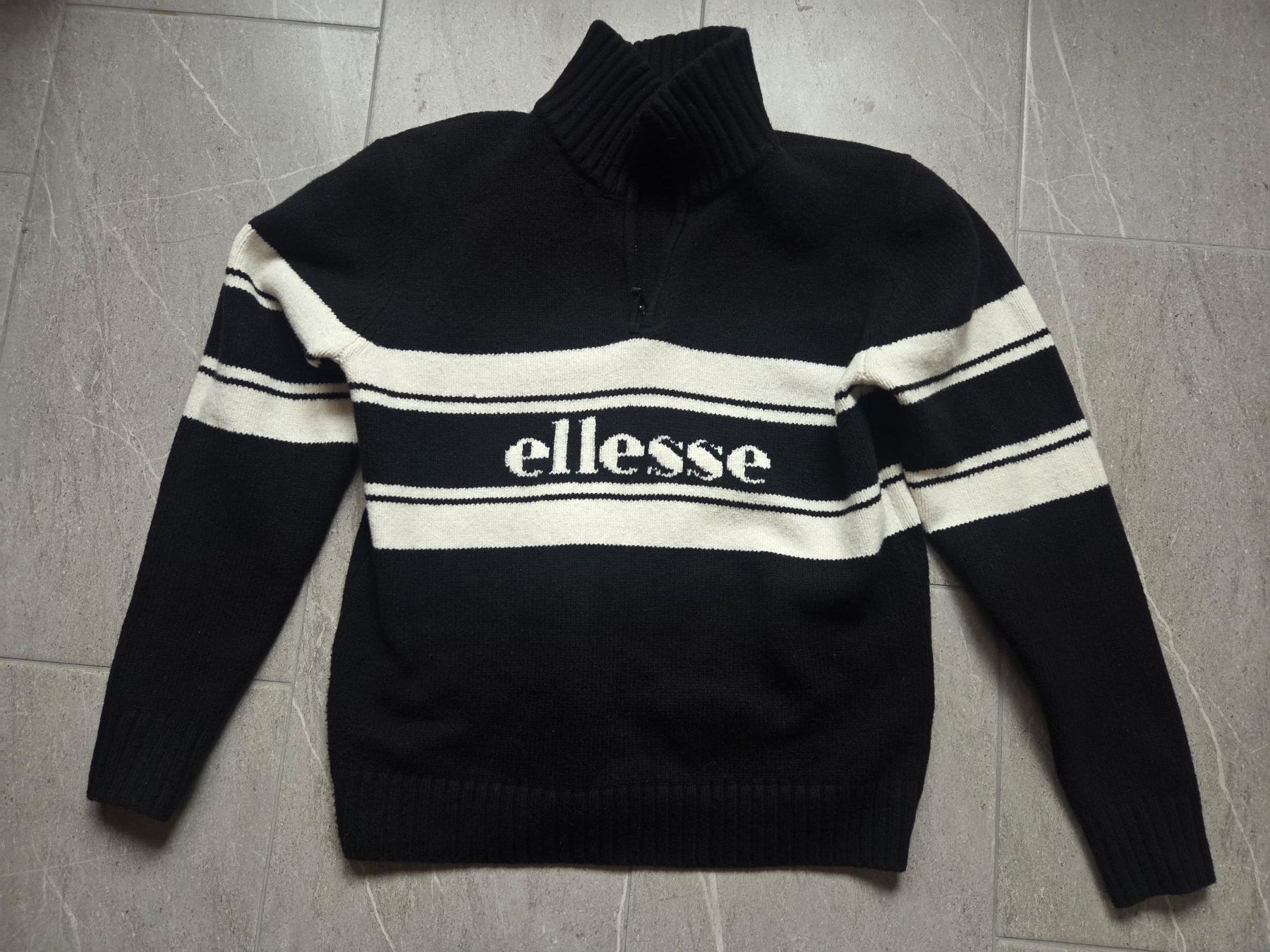 Ellesse Maglioni & Felpe: Ellesse Strickpullover mit Troyer-Kragen Grösse M – Nuovo (secondo la descrizione) da St. Gallen venduto da Seraph76