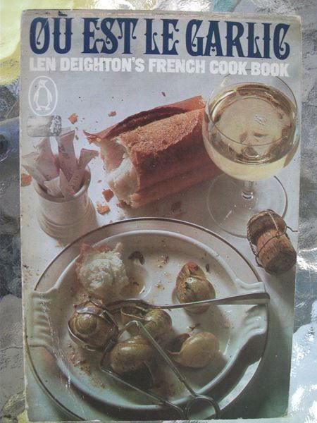 Len Deighton's French Cook Book (Garlic) 1