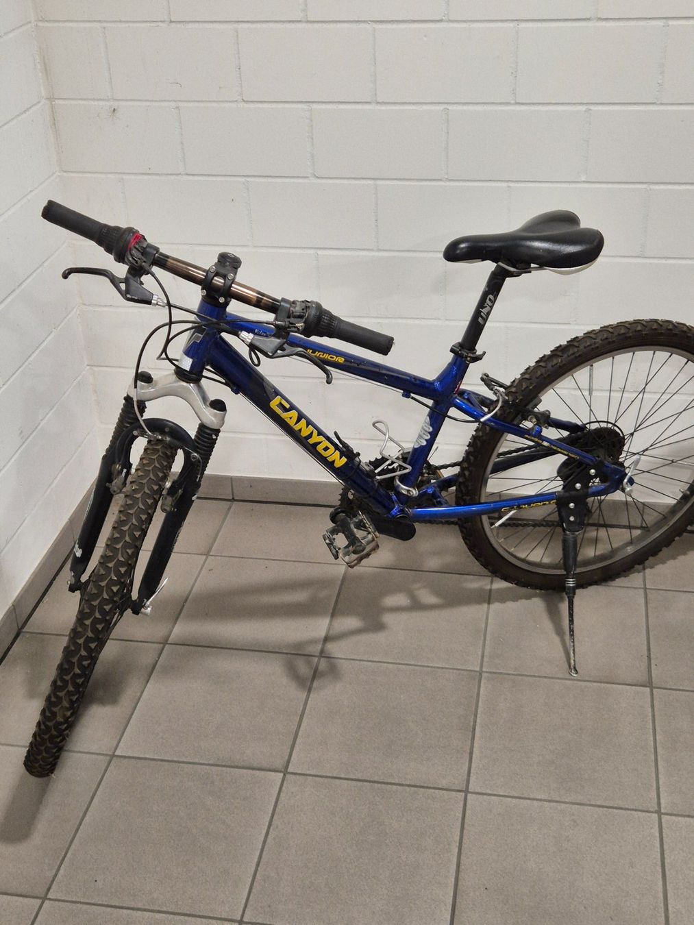 Canyon Biciclette: Kinder Velo Canyon 24 Zoll – Usato da Fraubrunnen venduto da schlafenKuh