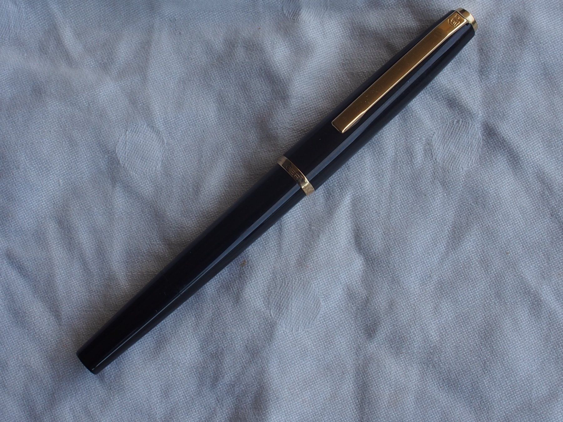Pelikan Stifte & Marker: Pelikan 30 – Gebraucht aus Meyrin von SRkaem 1