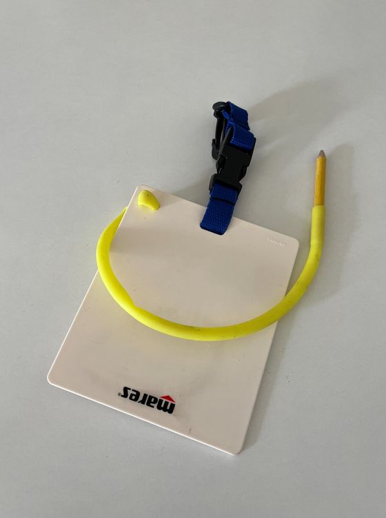 Unterwasser Schreibtafel Für Taucher - Mit Bleistift & Clip, 15,3x12,7cm