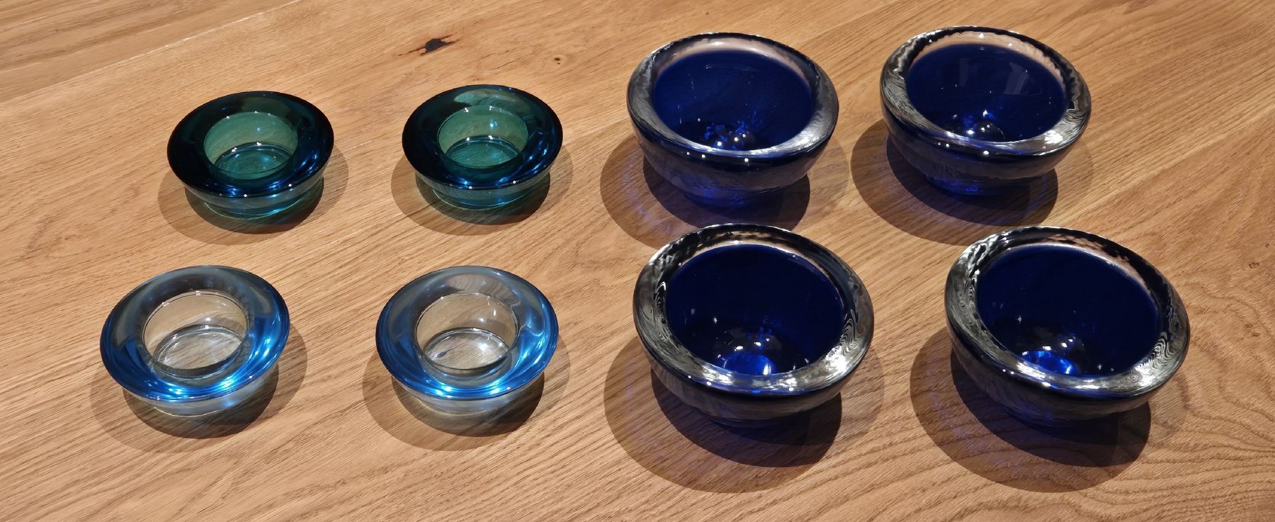 Portacandele: 8er Set Teelichthalter, Glas, blau/türkis – Usato da Lachen SZ venduto da LinDiscount 2