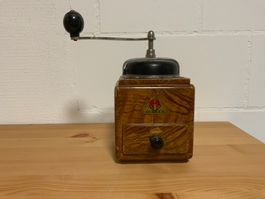 Kaffeemühle DIENES Holz mit Schublade manuell guter Zustand