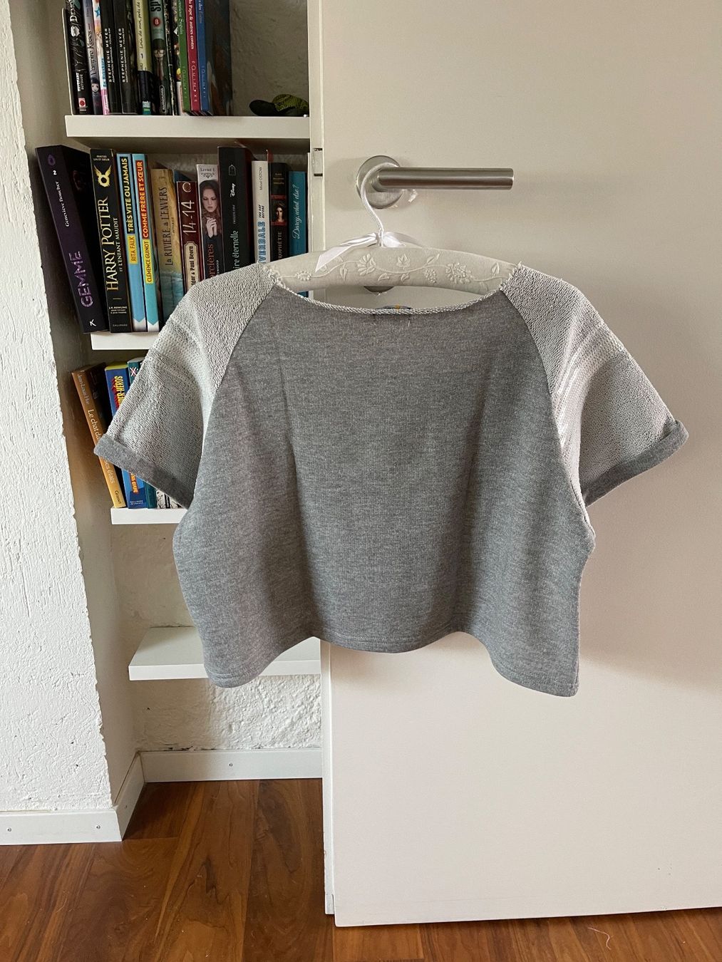 Yes Or No Top: Haut gris 91 – Usato da Lausanne venduto da ine_6c2m 1