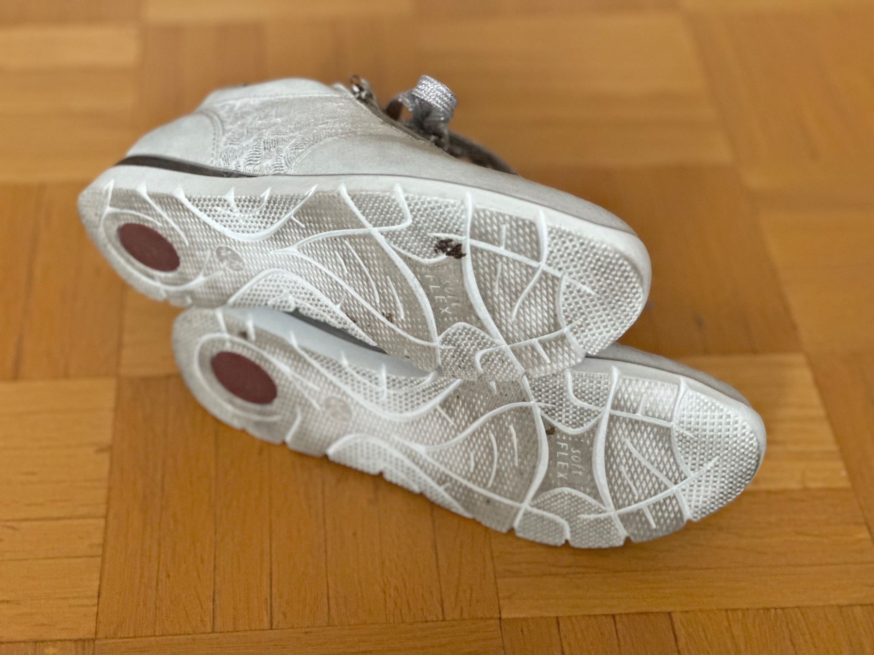 Jana Damenschuhe: Sneakers Jana, pointure 39 – Gebraucht aus Genève von Patricia1964 3