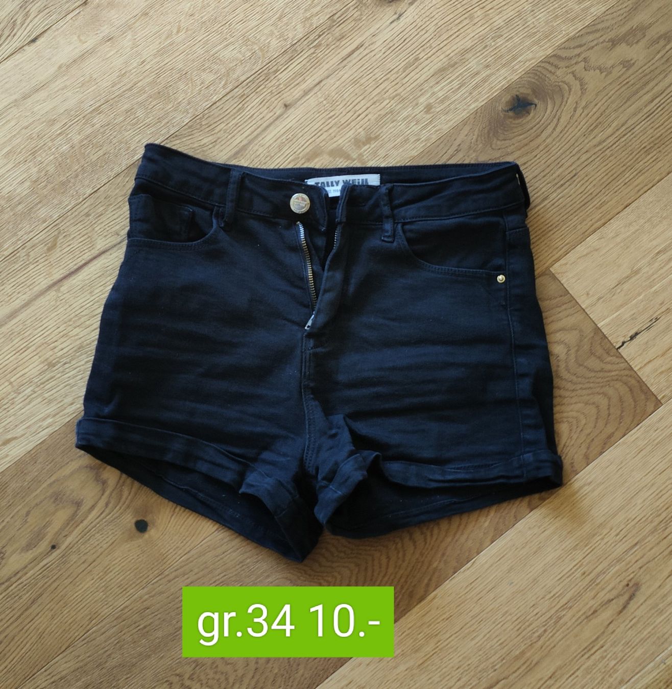Pantaloni: kurze schwarze Hose gr.34 – Usato da Beromünster venduto da aniram90