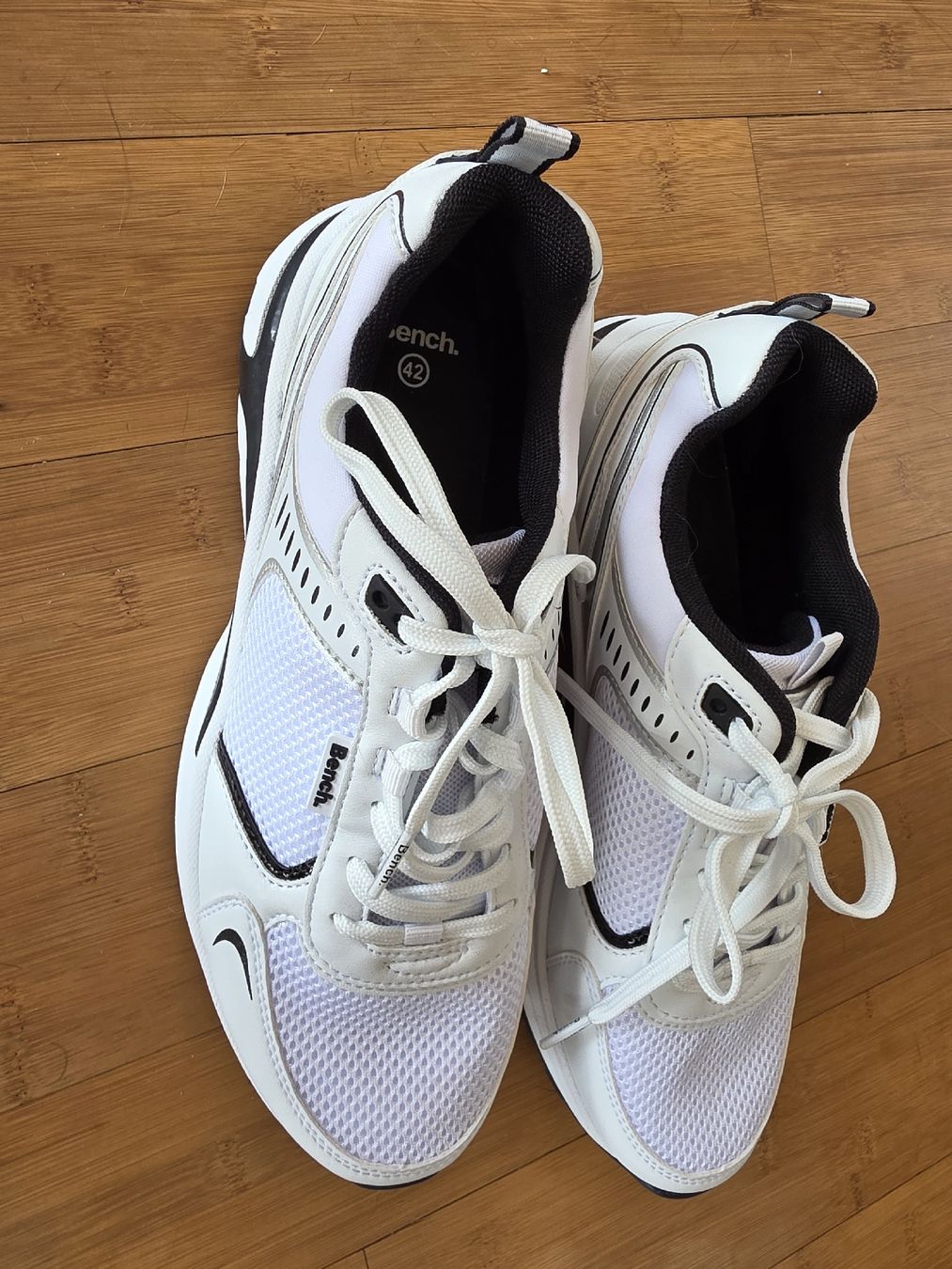 Bench Chaussures femmes: Bench Sneaker – Neuf (Voir description) à Wichtrach par Mtabea 1