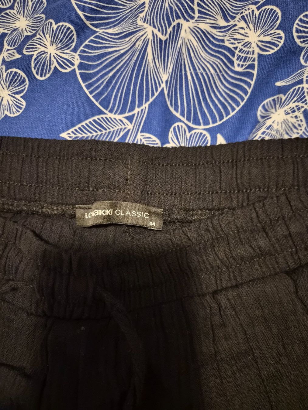 Pantaloni: Sommerhose   gr44 – Nuovo (secondo la descrizione) da Dietikon venduto da Eleda 4