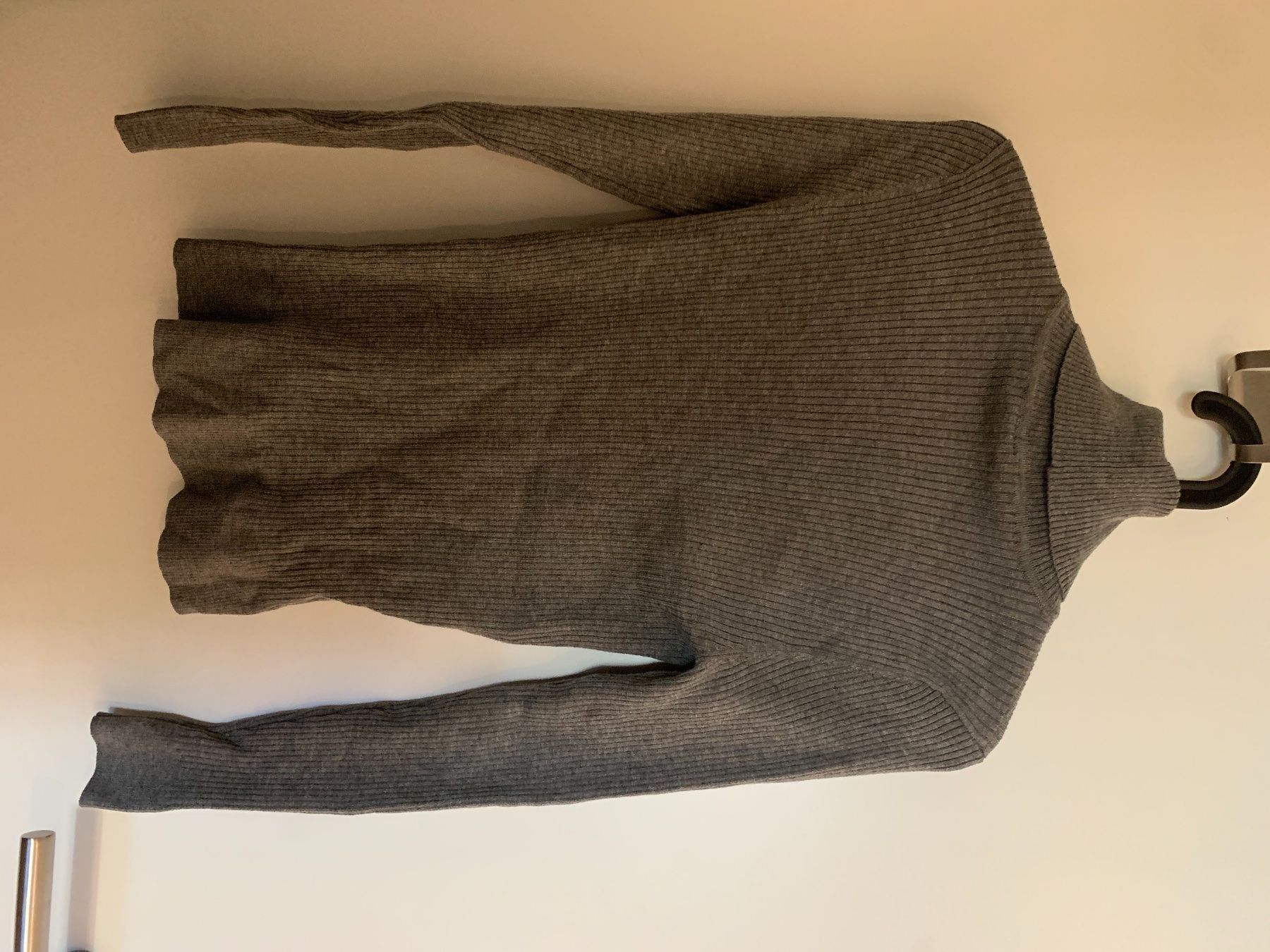 Pullover & Sweatshirts: Grey Pullover – Neu und originalverpackt aus Zürich von Alpen209 1