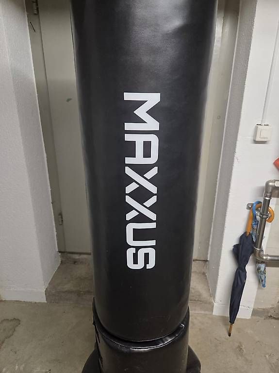 Boxsäcke: Standboxsack 170cm + Boxhandschuhe/Pratzen – Gebraucht aus Steckborn von ben_69ql 1