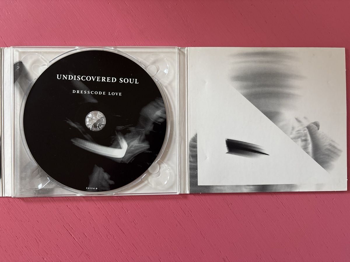 CD: Undiscovered Soul - Dresscode Love – Usato da Lützelflüh-Goldbach venduto da Deiv4 3