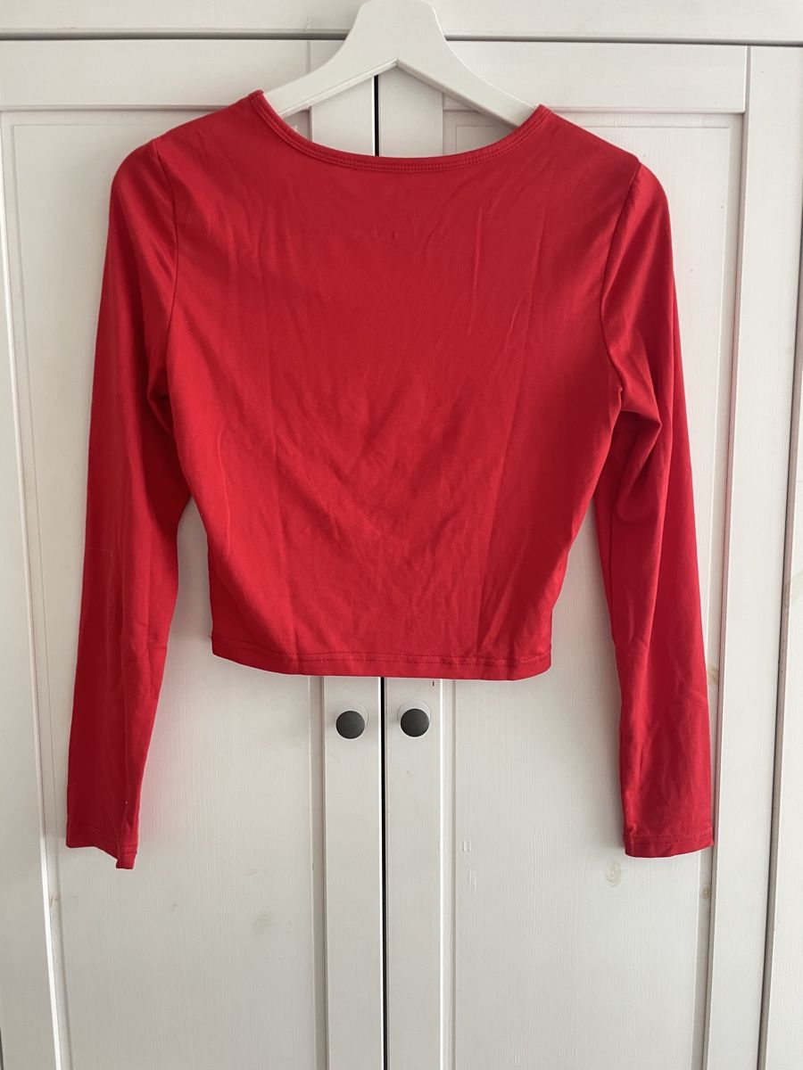 Shein Top: Rotes Langarmshirt, Grösse S – Nuovo (secondo la descrizione) da Bätterkinden venduto da jan_r77z 1