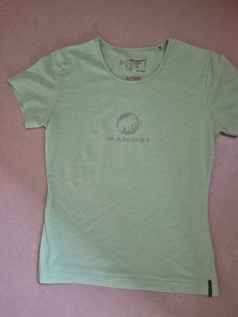 Damen T-Shirt Mammut hellgrün Grösse M