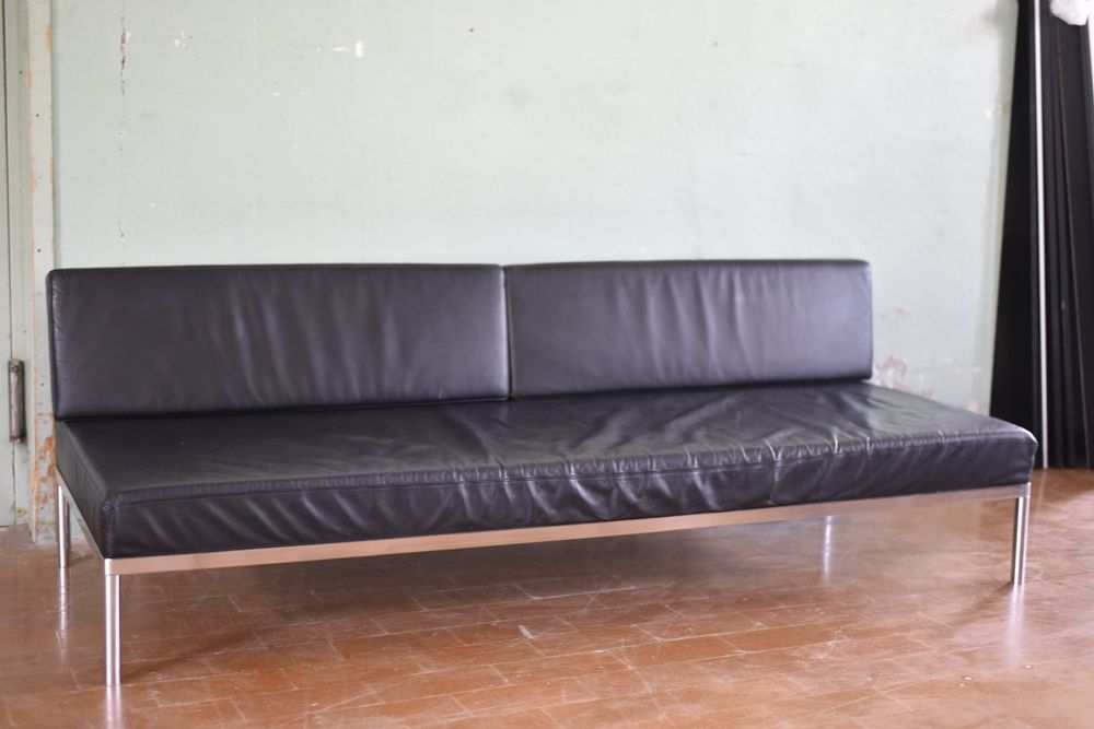 Designer Sofa oder Daybed aus Leder und Metall Kaufen auf Ricardo