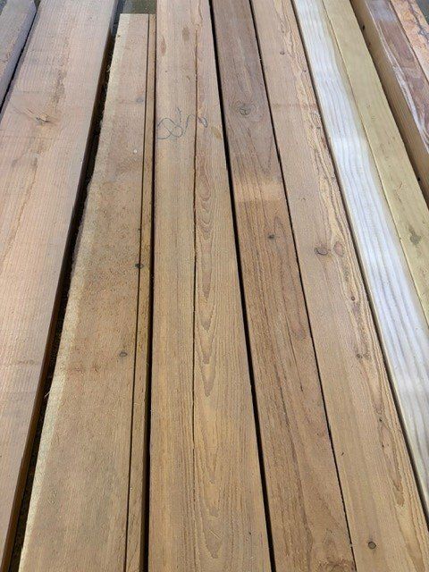 Articoli in legno: Massivholz Nadelholz – Usato da Rothrist venduto da SchHunWerGmbH 8